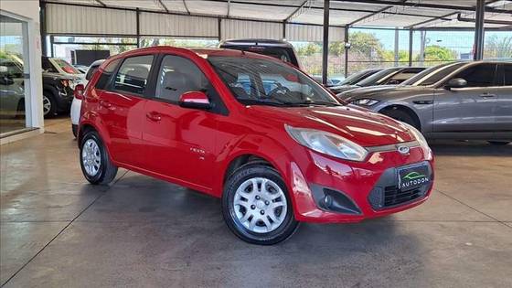 FORD FIESTA 1.6 ROCAM SE 8V FLEX 4P MANUAL